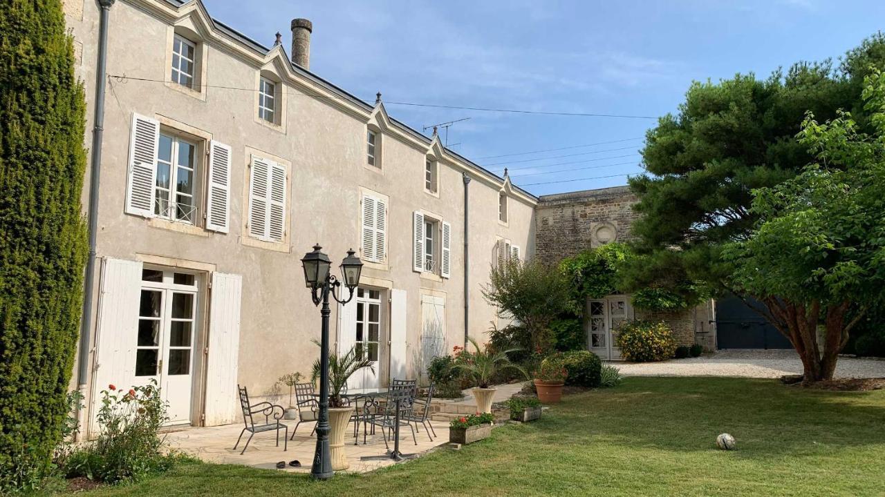 Mazette! Le Chateau Niort Esterno foto