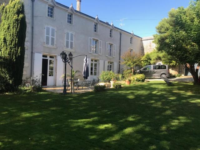 Mazette! Le Chateau Niort Esterno foto